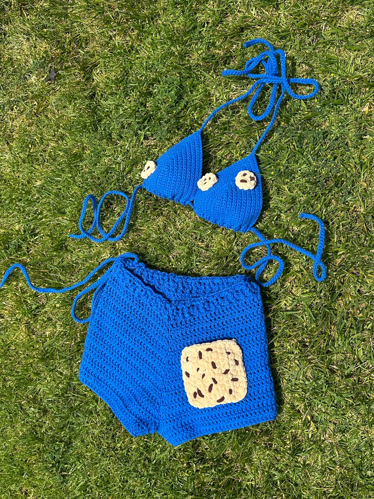 Cookies at the Rave Set